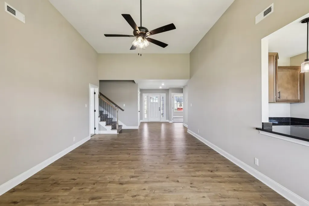 342 Cardinal Creek Clarksville TN 37040