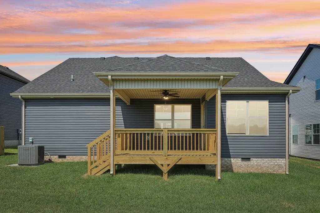 342 Cardinal Creek Clarksville TN 37040