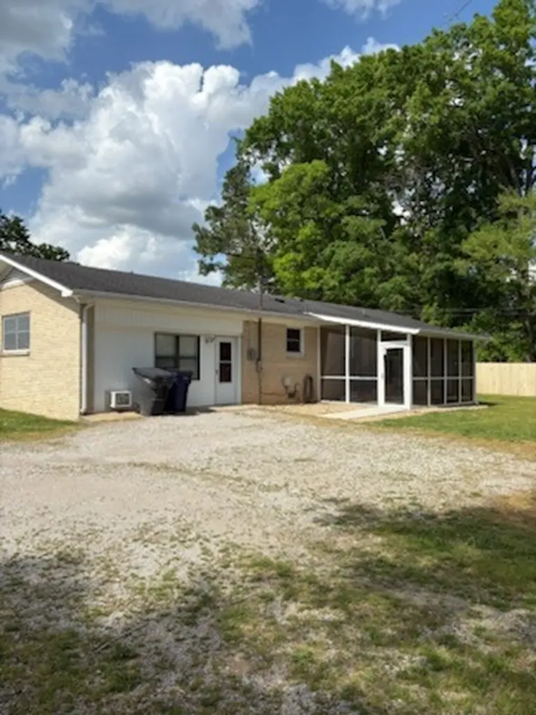 303 Pawnee Trail Columbia TN 38401