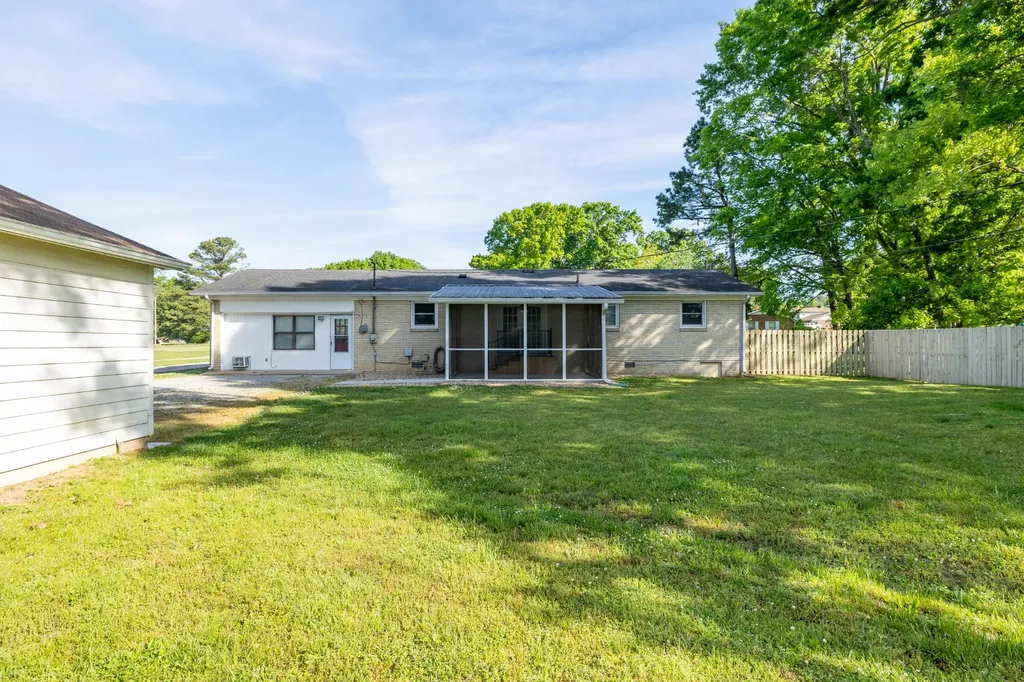 303 Pawnee Trail Columbia TN 38401
