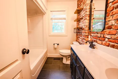 20510 Old Elkmont Road Athens AL 35614