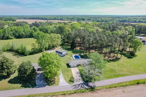 20510 Old Elkmont Road Athens AL 35614
