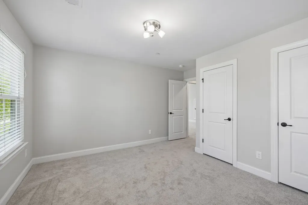 5012 Rockport Avenue Franklin TN 37064