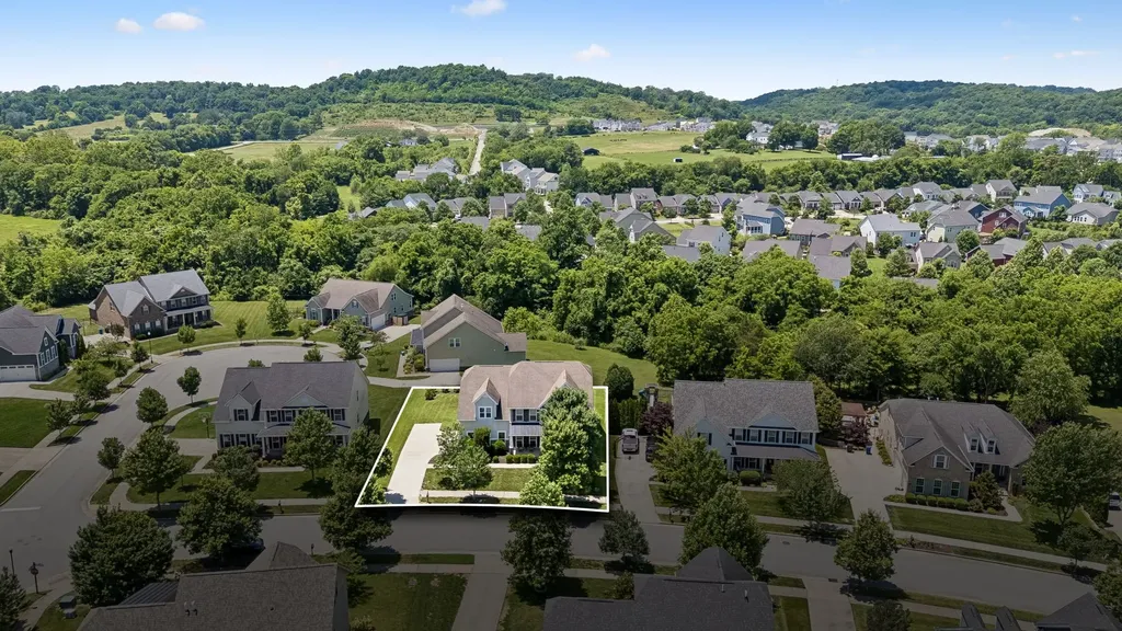 5012 Rockport Avenue Franklin TN 37064