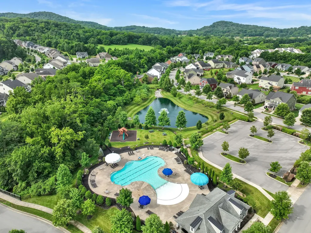 5012 Rockport Avenue Franklin TN 37064