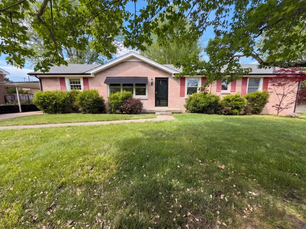 242 Kingswood Drive Clarksville TN 37043