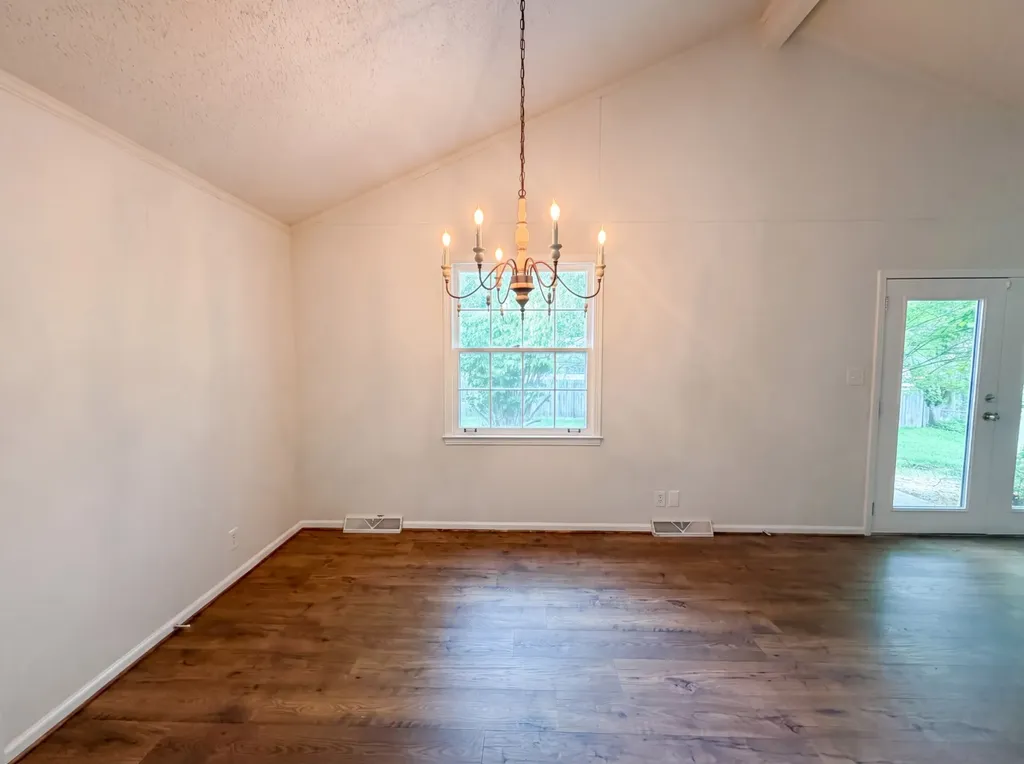 242 Kingswood Drive Clarksville TN 37043