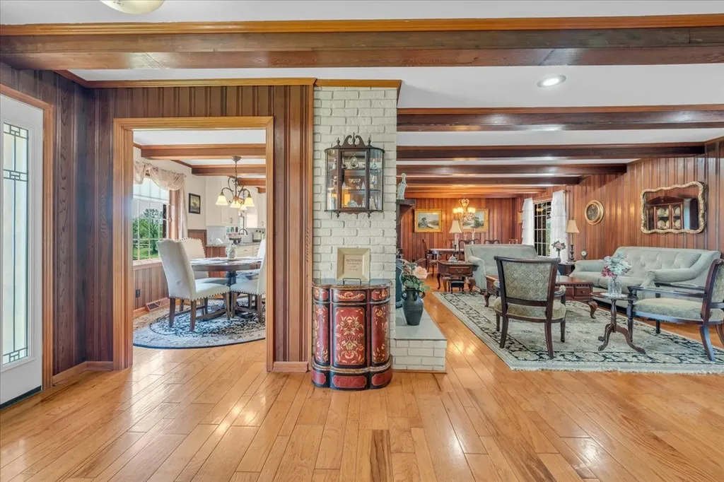 1435 Hennessee Bridge Road Rock Island TN 38581