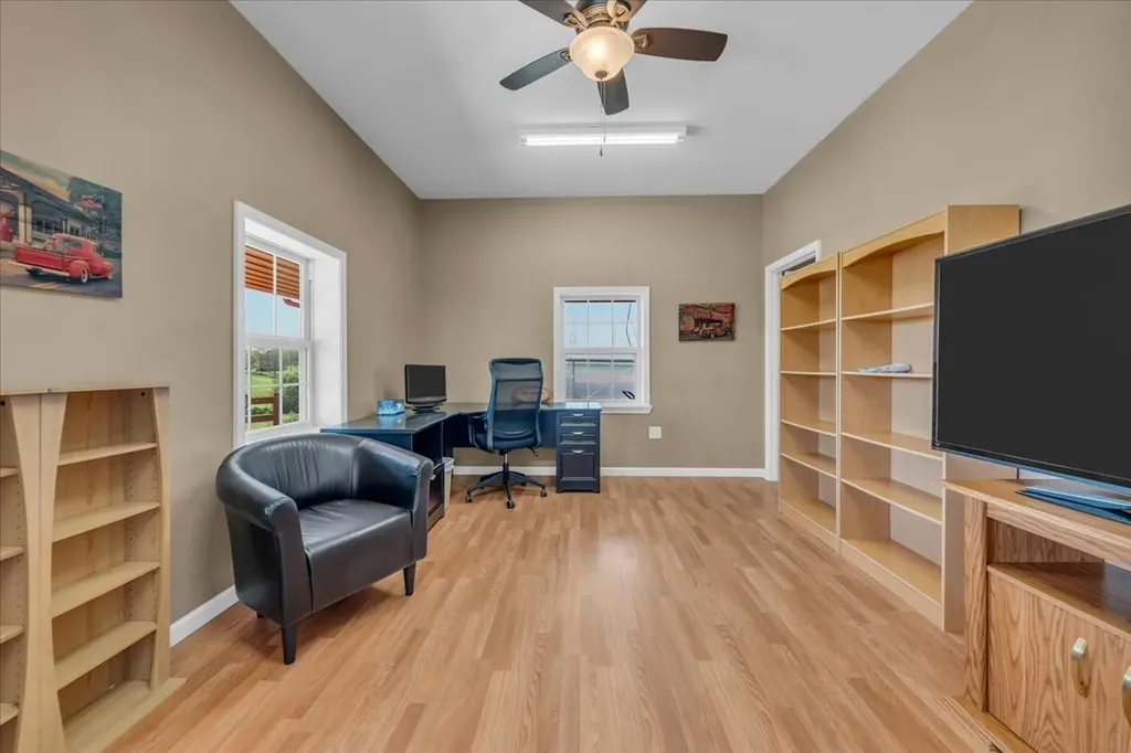 1435 Hennessee Bridge Road Rock Island TN 38581