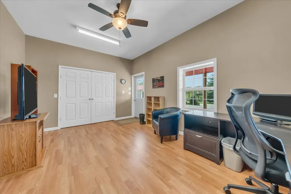 1435 Hennessee Bridge Road Rock Island TN 38581