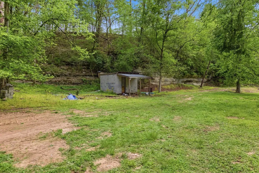 580 Defeated Creek Road Centerville TN 37033