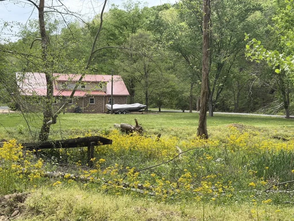 580 Defeated Creek Road Centerville TN 37033