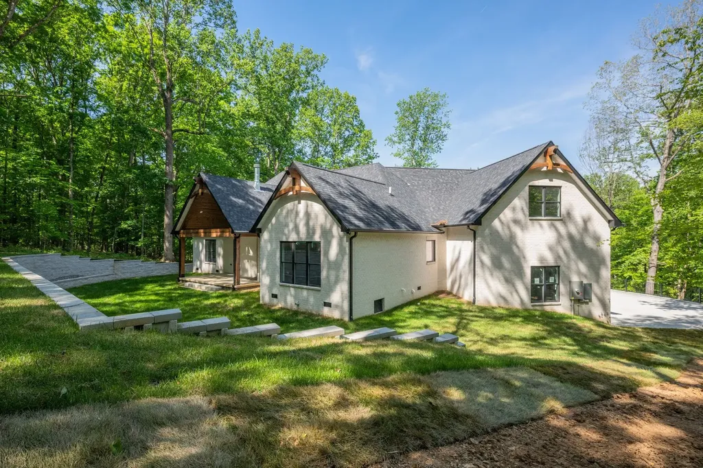 126 Dogwood Court Dickson TN 37055