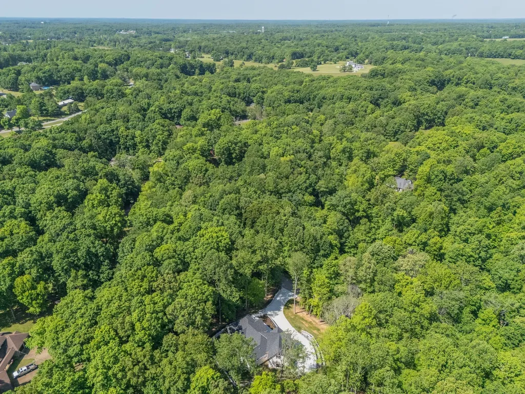 126 Dogwood Court Dickson TN 37055