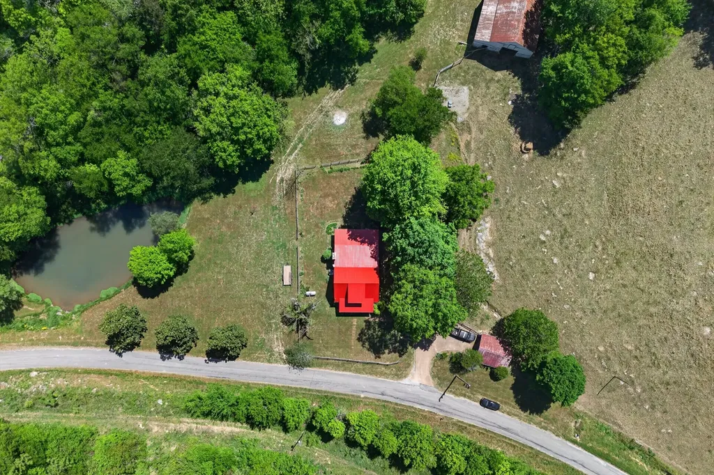 2149 Talley Road Belfast TN 37019