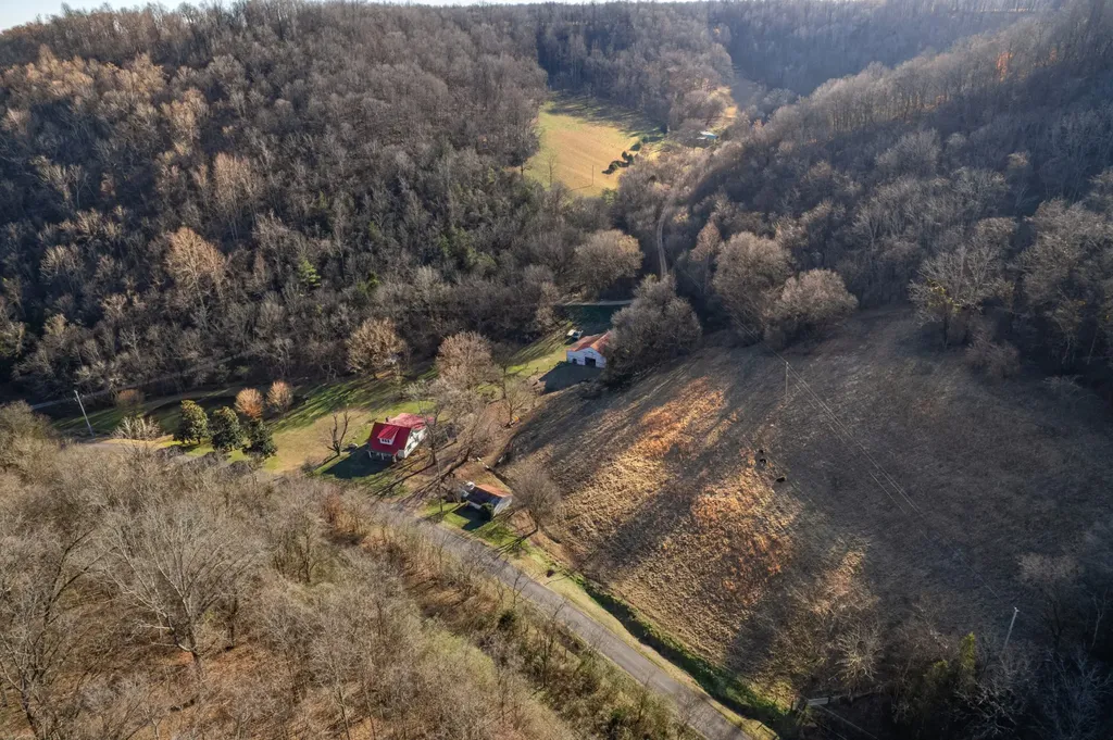 2149 Talley Road Belfast TN 37019
