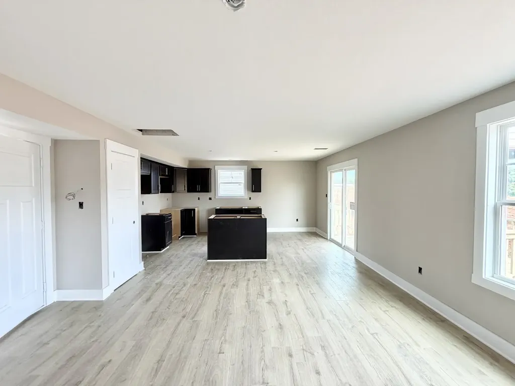 313 Cardinal Creek Clarksville TN 37040