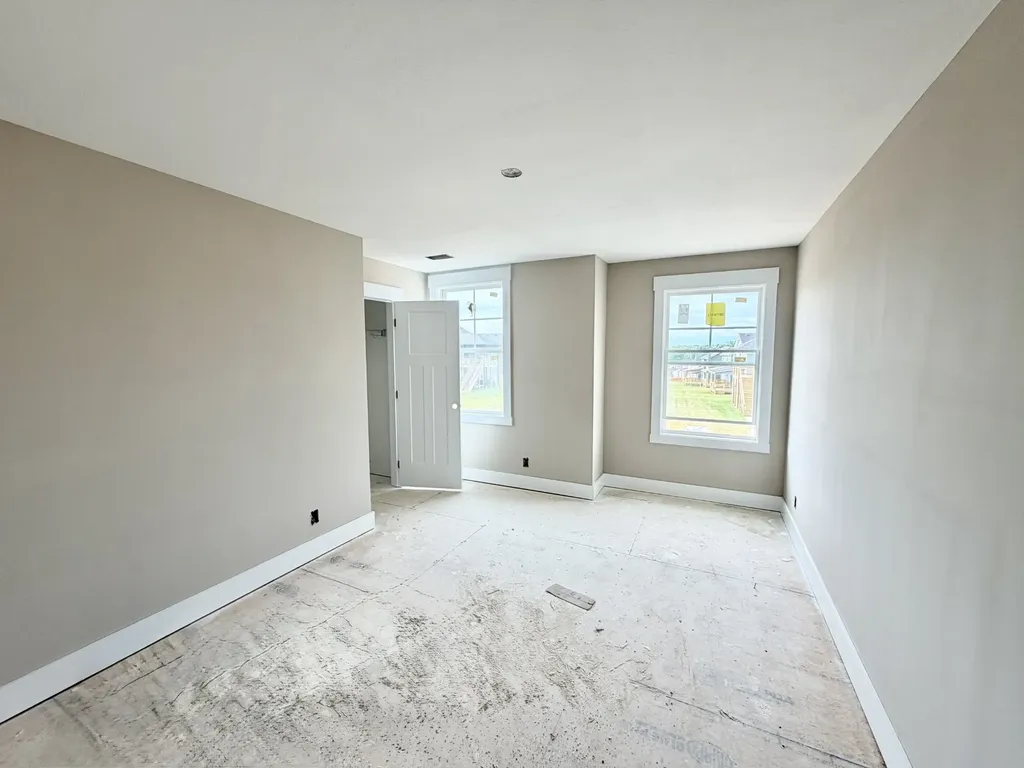 313 Cardinal Creek Clarksville TN 37040