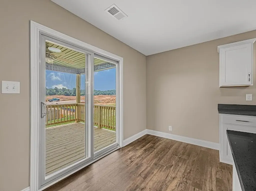 313 Cardinal Creek Clarksville TN 37040