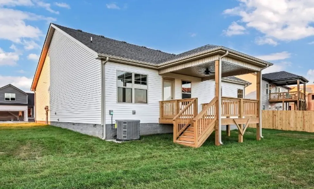 314 Cardinal Creek Clarksville TN 37040