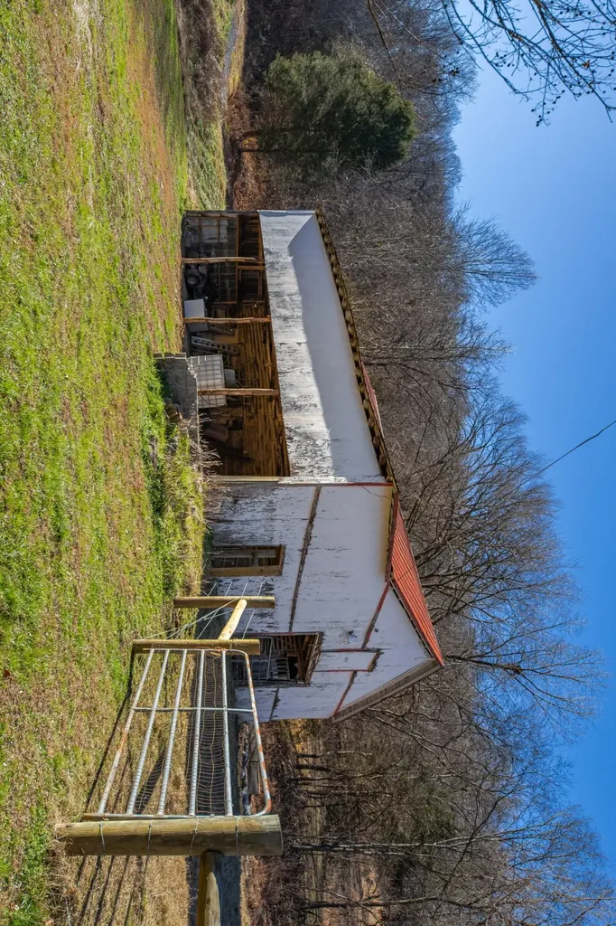 2149 Talley Road Belfast TN 37019