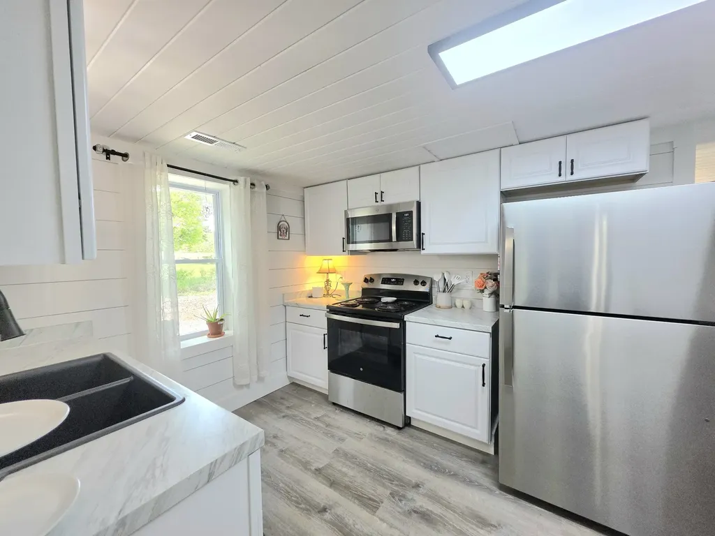 1151 Dry Creek Road Smithville TN 37166