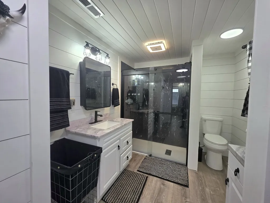 1151 Dry Creek Road Smithville TN 37166