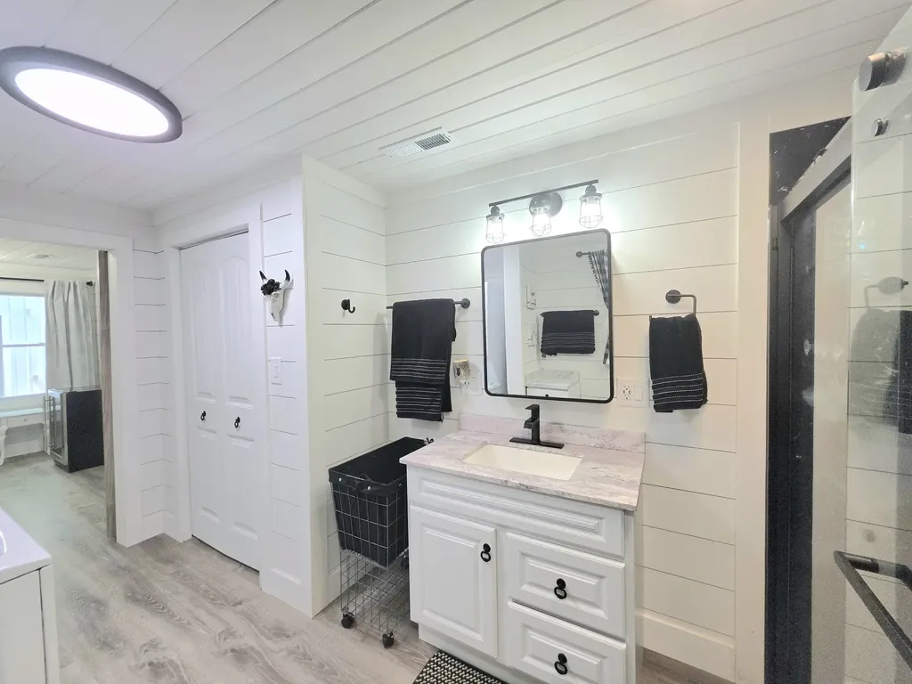 1151 Dry Creek Road Smithville TN 37166