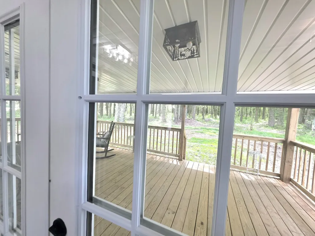 1151 Dry Creek Road Smithville TN 37166
