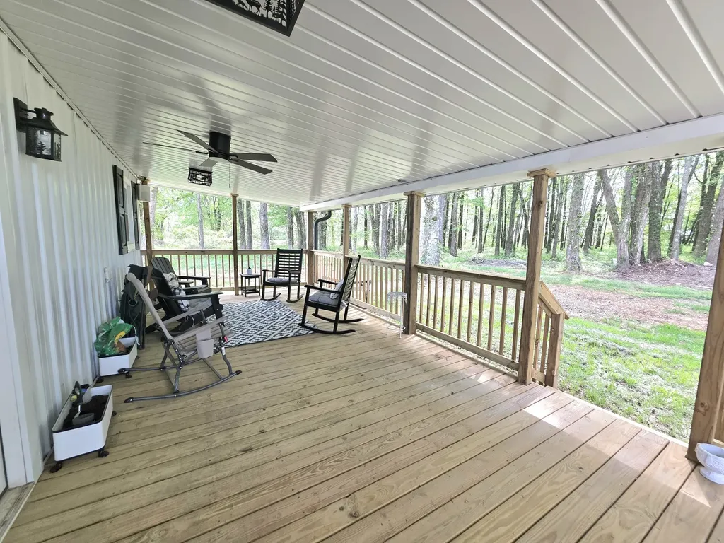 1151 Dry Creek Road Smithville TN 37166