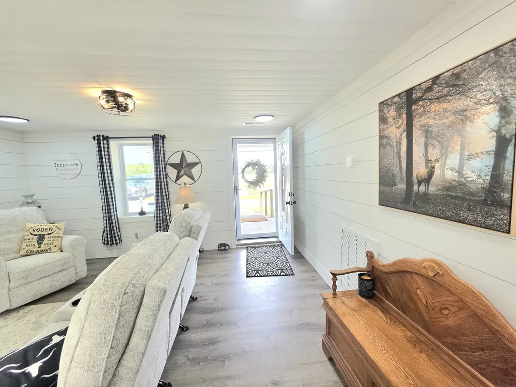 1151 Dry Creek Road Smithville TN 37166
