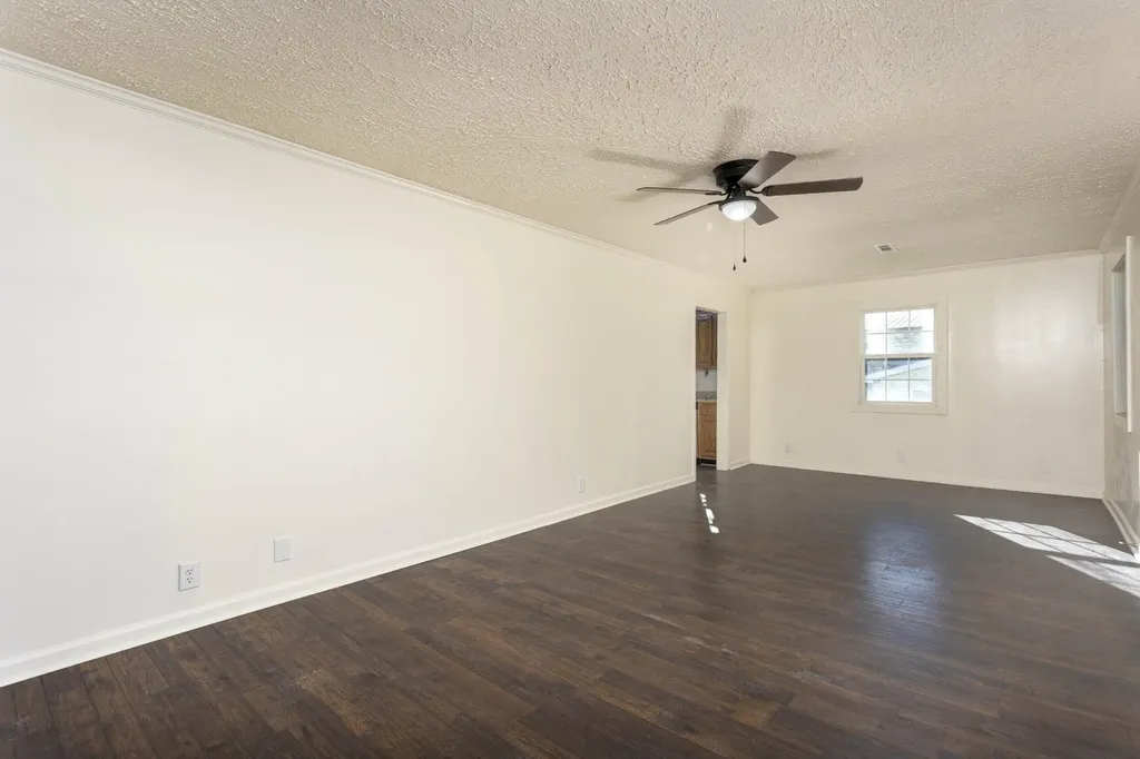 344 Illinois Avenue Dayton TN 37321