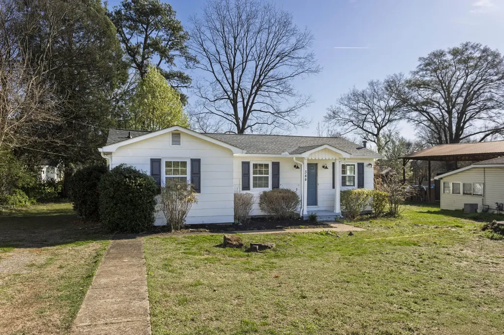 344 Illinois Avenue Dayton TN 37321