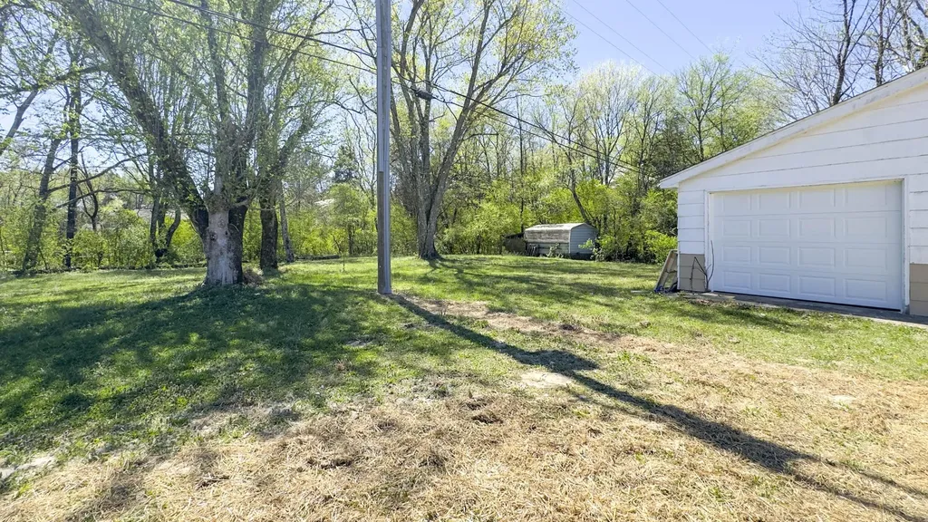 388 Edgewater Avenue Dayton TN 37321