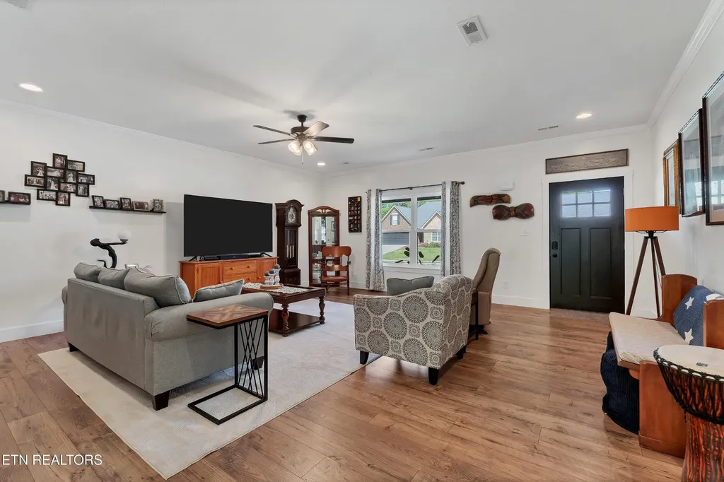 1508 Roxy Lane Maryville TN 37803