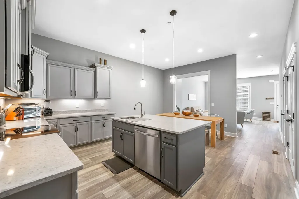 132 Savannah Avenue Pleasant View TN 37146