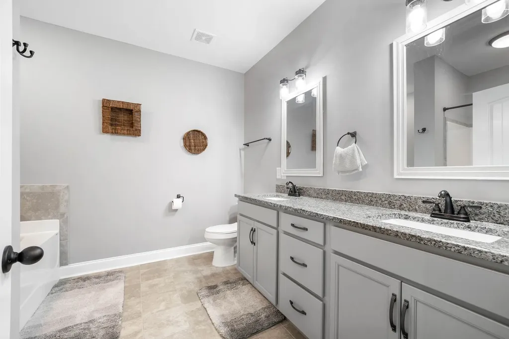 132 Savannah Avenue Pleasant View TN 37146