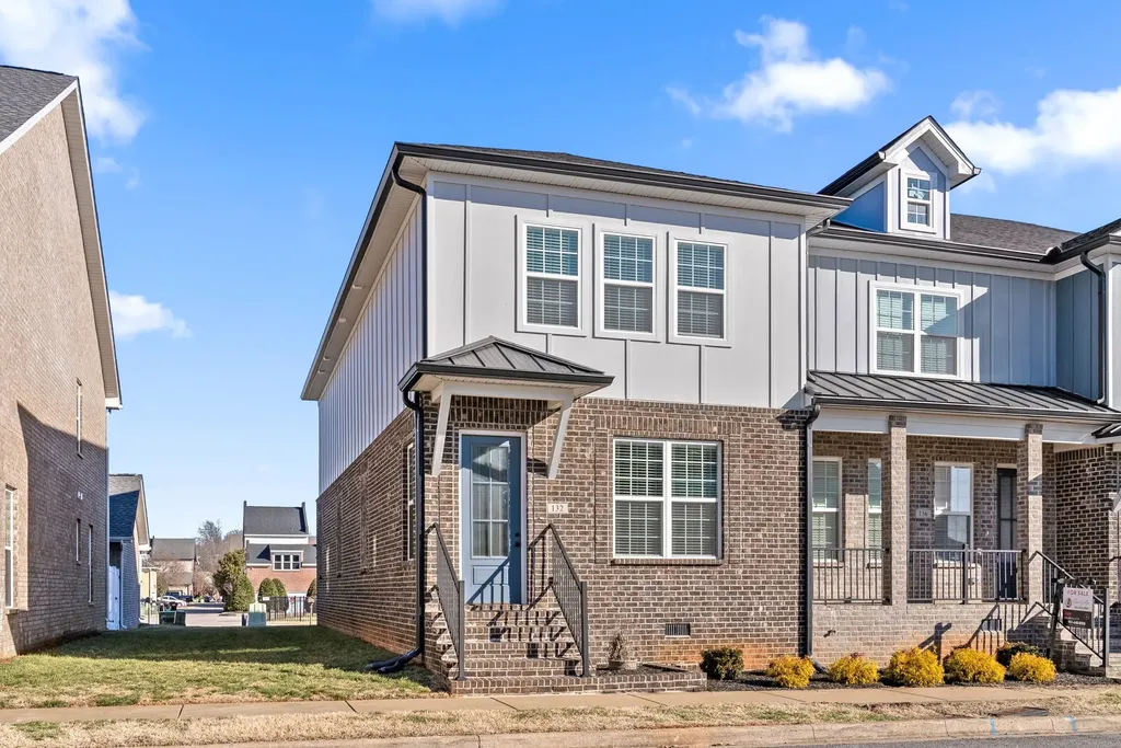 132 Savannah Avenue Pleasant View TN 37146