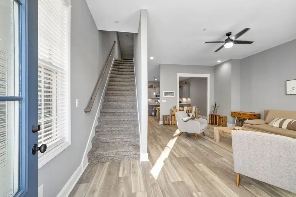 132 Savannah Avenue Pleasant View TN 37146
