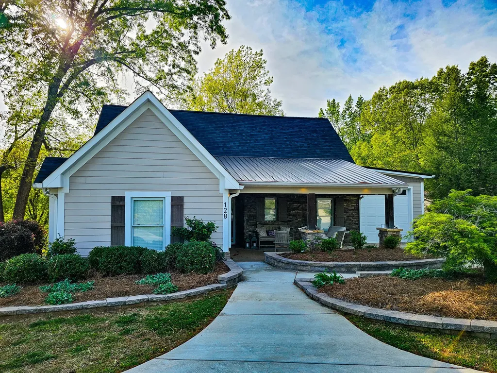 128 Holly Tree Drive Estill Springs TN 37330