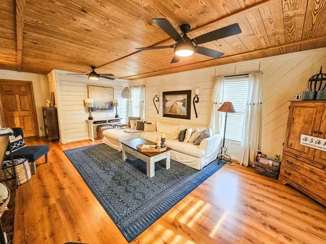 128 Holly Tree Drive Estill Springs TN 37330