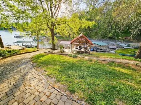 128 Holly Tree Drive Estill Springs TN 37330