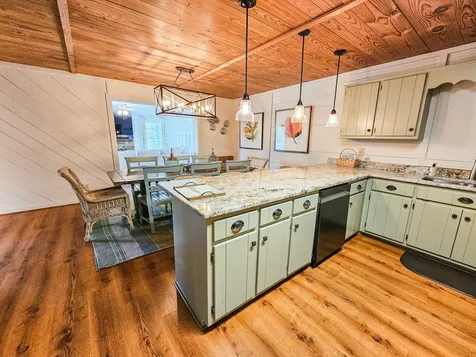 128 Holly Tree Drive Estill Springs TN 37330