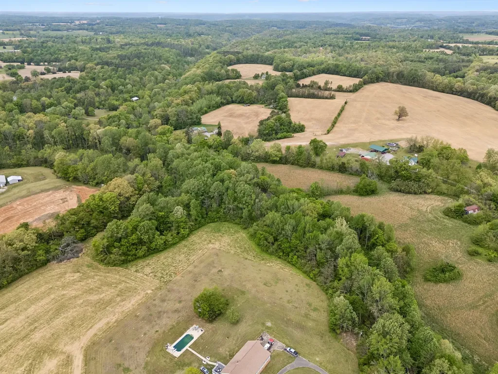 1059 Old Railroad Bed Road Taft TN 38488