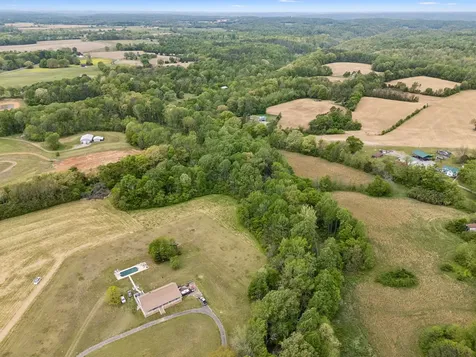 1059 Old Railroad Bed Road Taft TN 38488