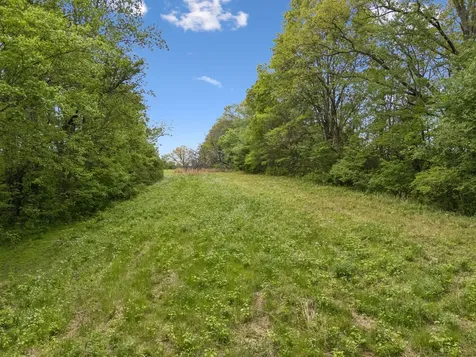 1059 Old Railroad Bed Road Taft TN 38488