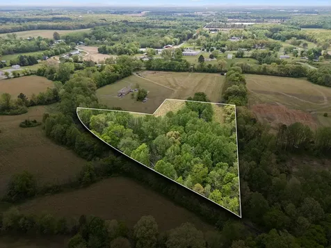 1059 Old Railroad Bed Road Taft TN 38488