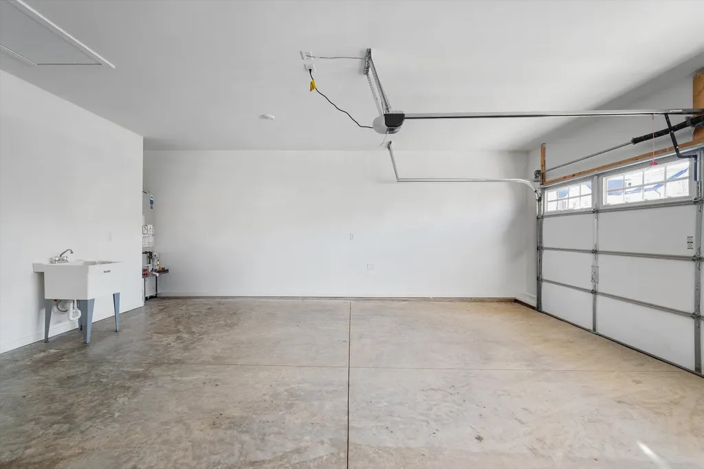 492 Triple Crown Circle Gallatin TN 37066
