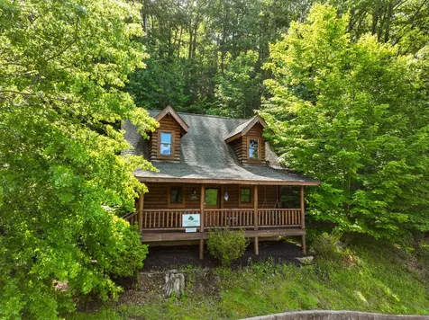3225 Smoky Ridge Way Sevierville TN 37862