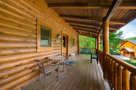 3225 Smoky Ridge Way Sevierville TN 37862